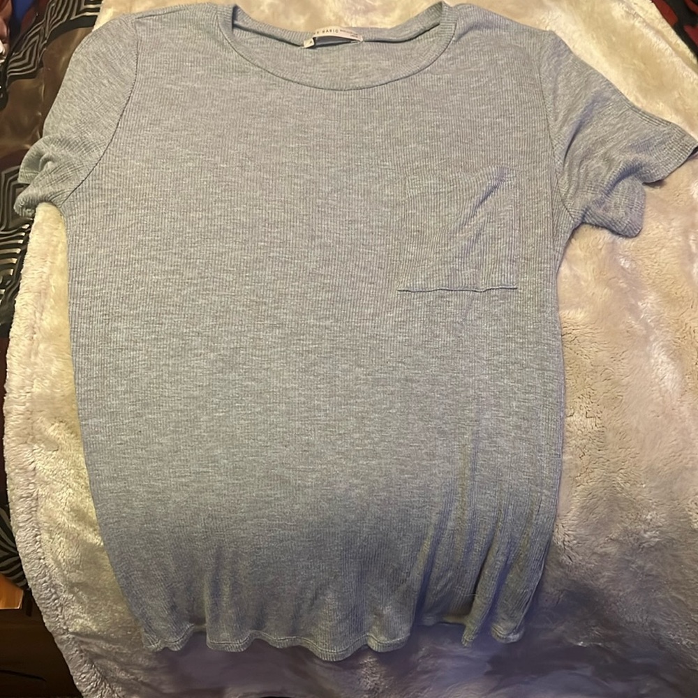 Grey active basic tee size medium